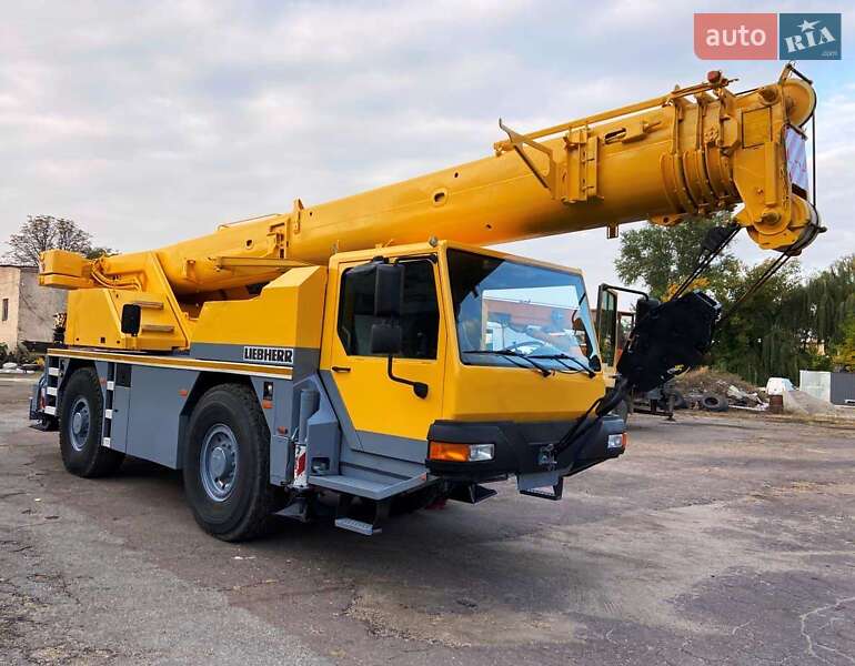 Автокран Liebherr LTM 2006 в Кропивницком