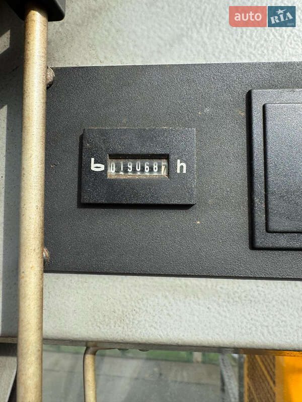 Автокран Liebherr LTM 1998 в Черноморске фото 6 Автокран Liebherr LTM 1998 в Черноморске