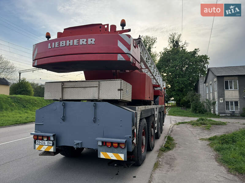 Автокран Liebherr LTM 2001 в Львові