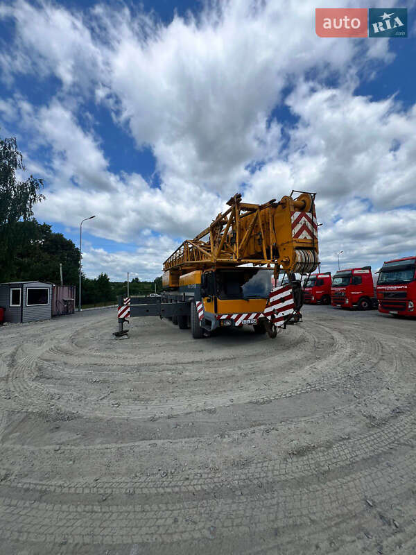 Автокран Liebherr LTM 1998 в Чорноморську