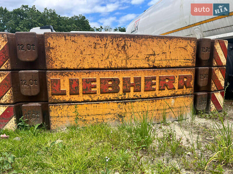 Автокран Liebherr LTM 1998 в Чорноморську