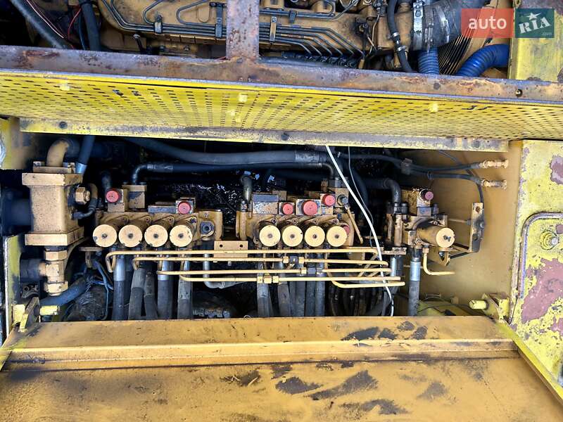 Гусеничный экскаватор Liebherr R 934 1986 в Полтаве