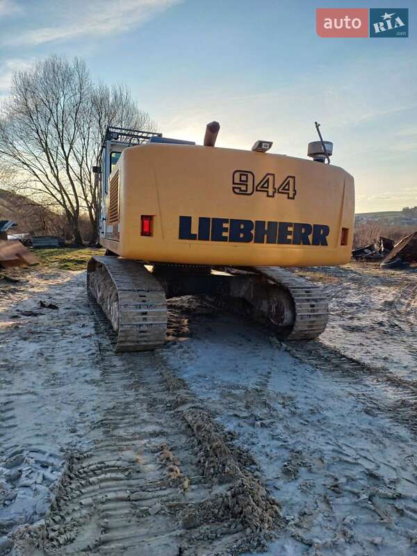 Гусеничный экскаватор Liebherr R 9400 2009 в Рогатине