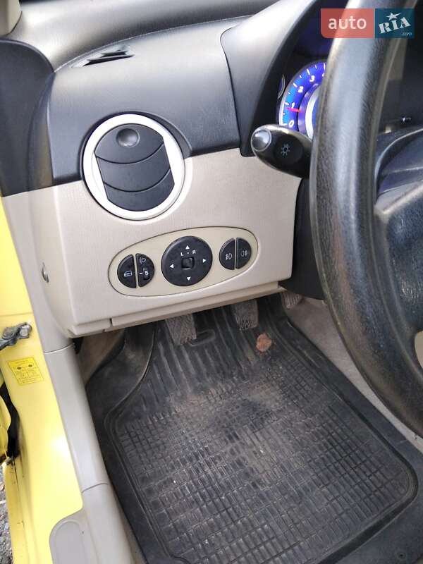 Хэтчбек Lifan 320 2011 в Борисполе