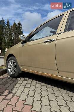 Седан Lifan 620 2012 в 