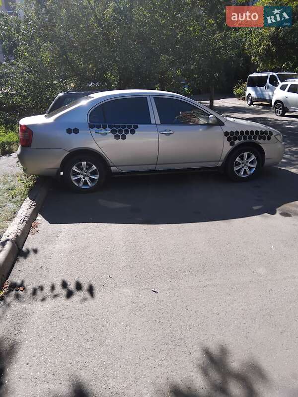 Седан Lifan 620 2012 в Киеве