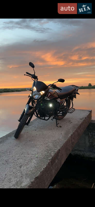 Мотоцикл Классик Lifan BTR 200 2022 в 