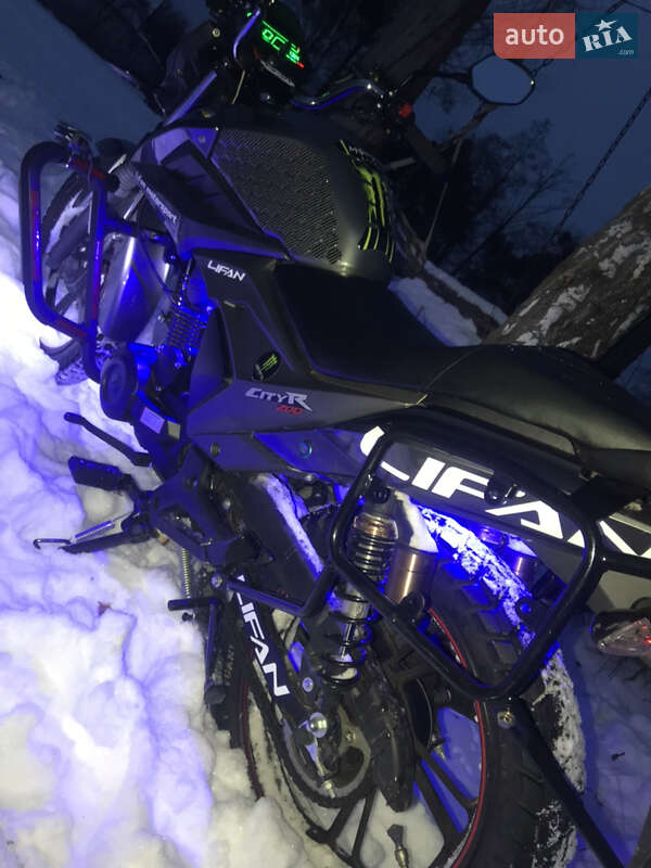 Мотоцикл Классик Lifan CityR 200 2024 в Рокитном