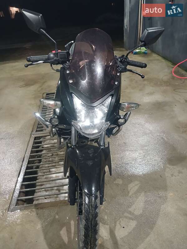 Мотоцикл Классік Lifan Irokez 2018 в Стрию