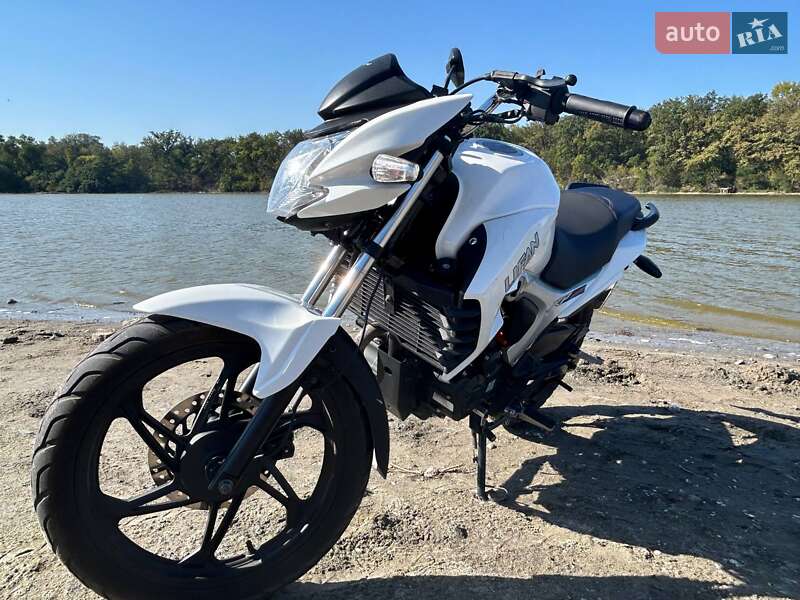 Мотоцикл Без обтекателей (Naked bike) Lifan KP 200 2020 в 