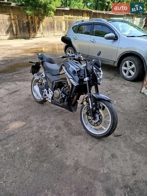 Мотоцикл Туризм Lifan KP 250 2021 в 