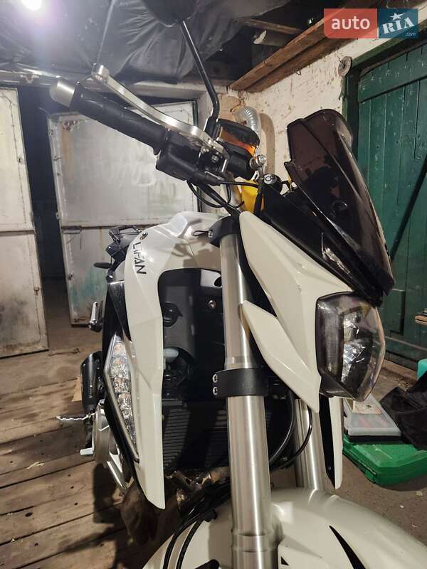 Мотоцикл Без обтікачів (Naked bike) Lifan KP 350 2020 в Слов'янську фото 5 Мотоцикл Без обтікачів (Naked bike) Lifan KP 350 2020 в Слов'янську