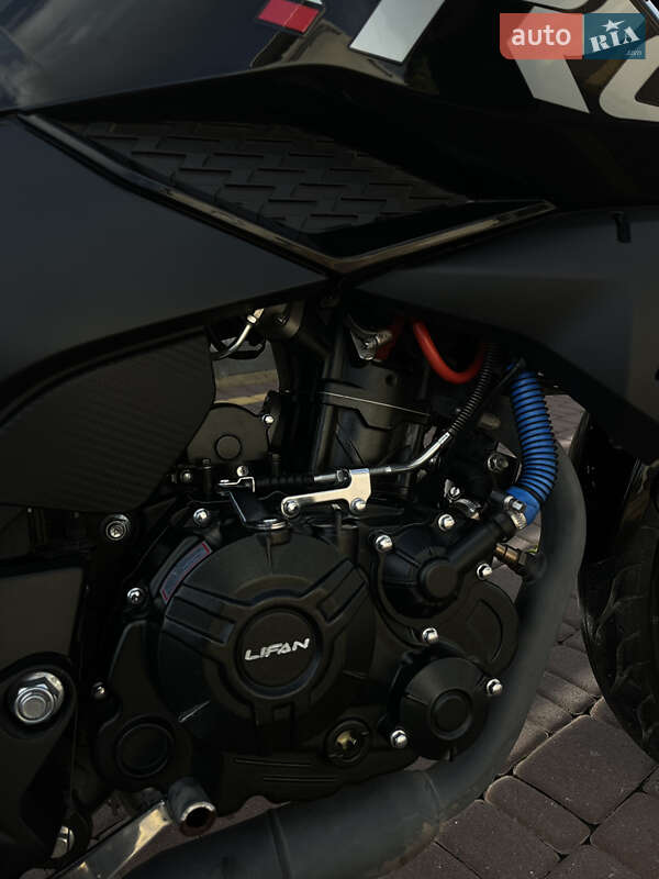 Мотоцикл Классик Lifan KPS 200 2024 в Чорткове