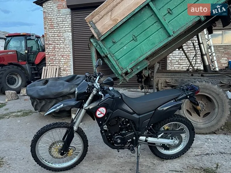 Lifan KPX 250 2025