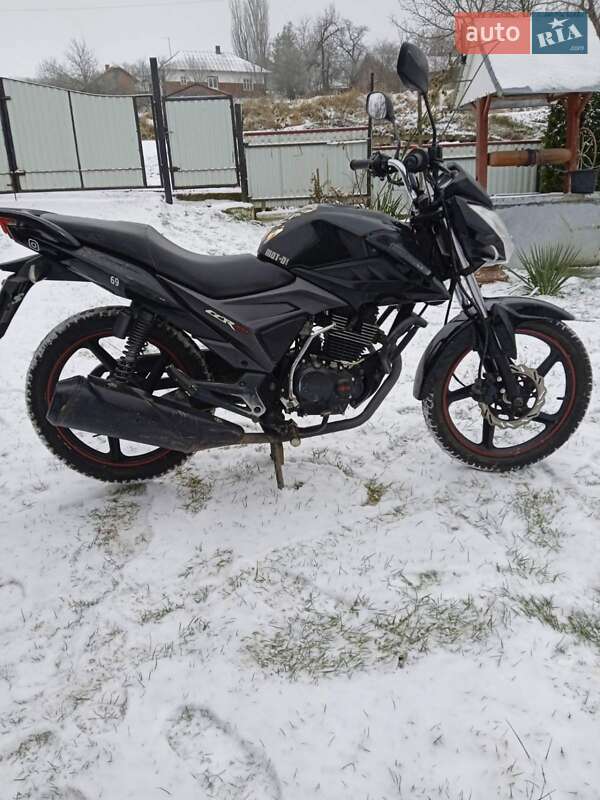 Мотоцикл Классик Lifan LF150-2E 2016 в Снятине