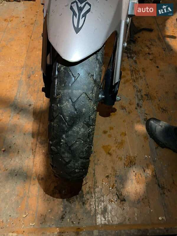 Мотоцикл Туризм Lifan LF200-10L (KPT) 2019 в Полонному