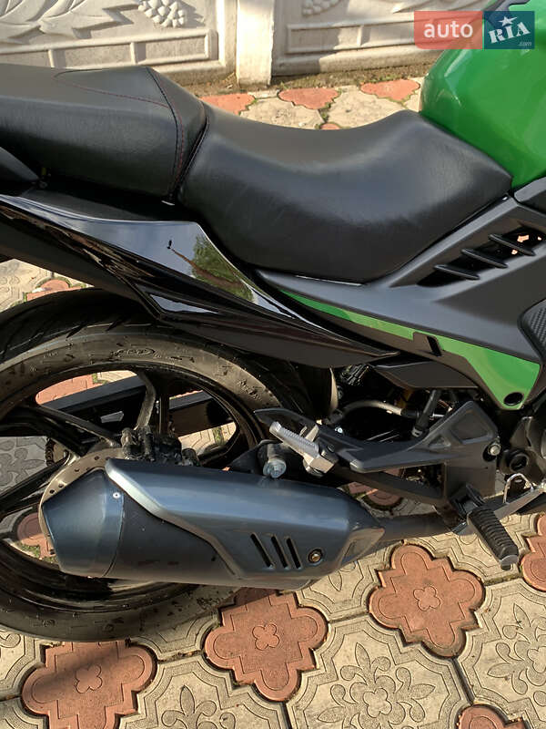 Спортбайк Lifan LF200-10S (KPR) 2022 в Коростене