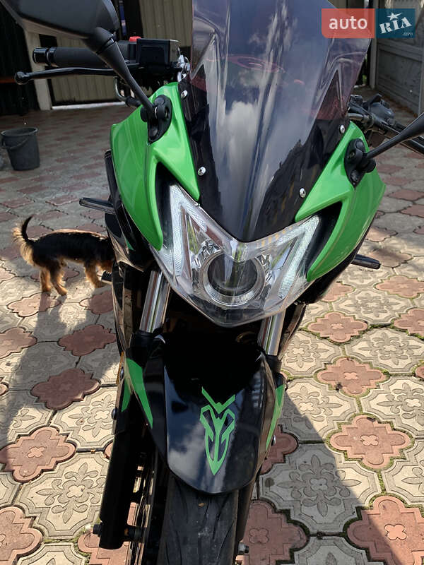 Спортбайк Lifan LF200-10S (KPR) 2022 в Коростене