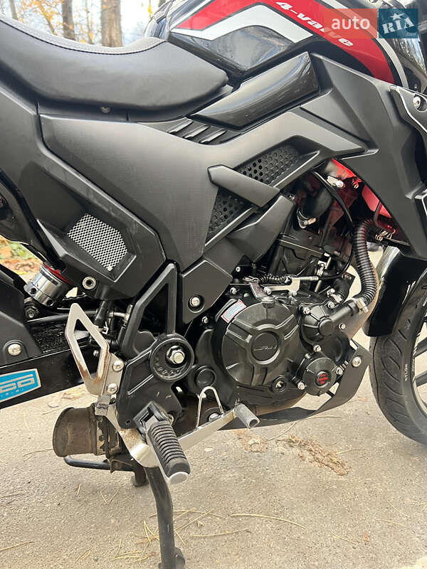 Мотоцикл Без обтекателей (Naked bike) Lifan SR 220 2024 в Белогородке фото 2 Мотоцикл Без обтекателей (Naked bike) Lifan SR 220 2024 в Белогородке