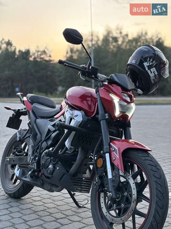 Мотоцикл Без обтекателей (Naked bike) Lifan SR 220 2024 в Любешове