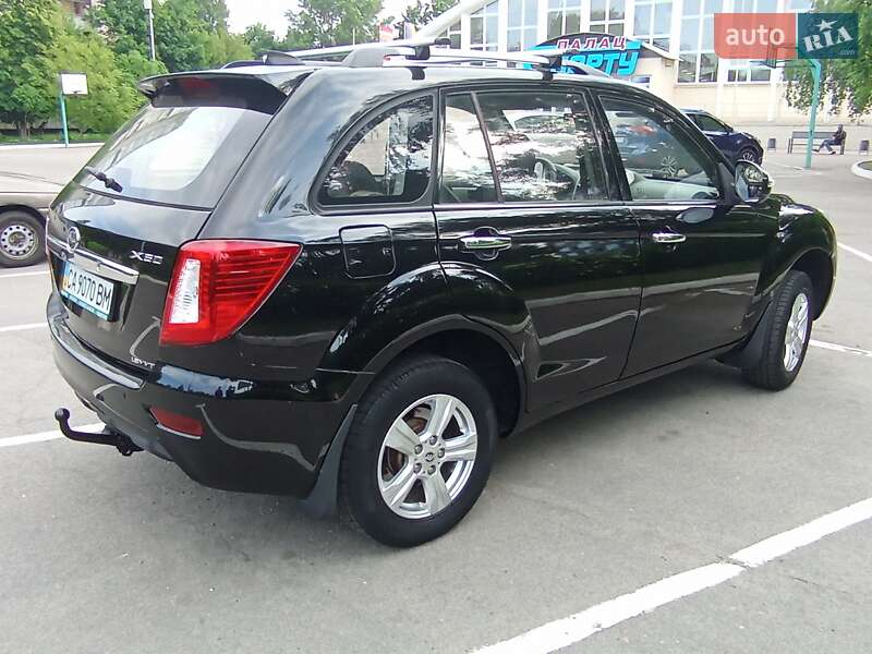 Внедорожник / Кроссовер Lifan X60 2013 в Черкассах