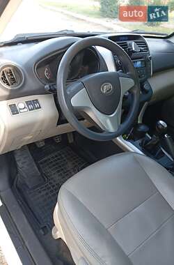 Внедорожник / Кроссовер Lifan X60 2013 в 