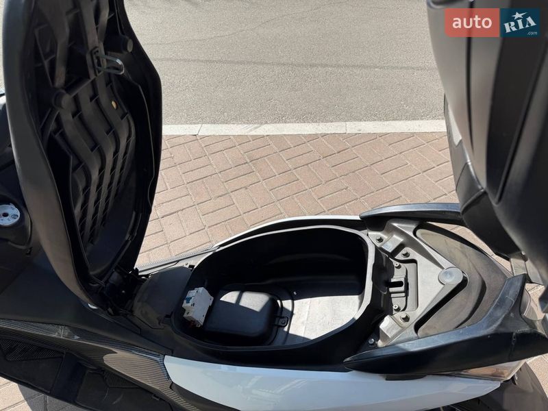 Макси-скутер Like.Bike Maxi 2021 в Киеве