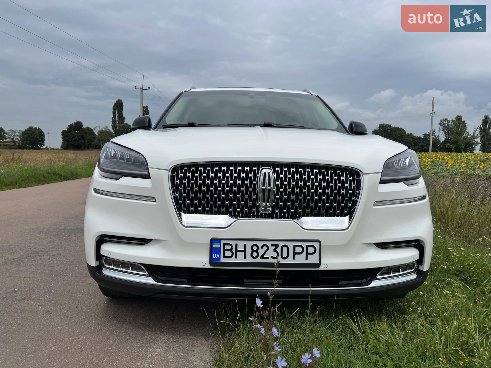 2021 Lincoln Aviator - мініатюра 24