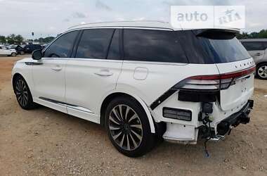 Позашляховик / Кросовер Lincoln Aviator 2023 в 