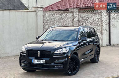 Внедорожник / Кроссовер Lincoln Aviator 2021 в 
