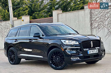 Внедорожник / Кроссовер Lincoln Aviator 2021 в 