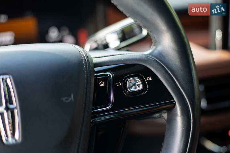 Позашляховик / Кросовер Lincoln Aviator 2020 в Києві