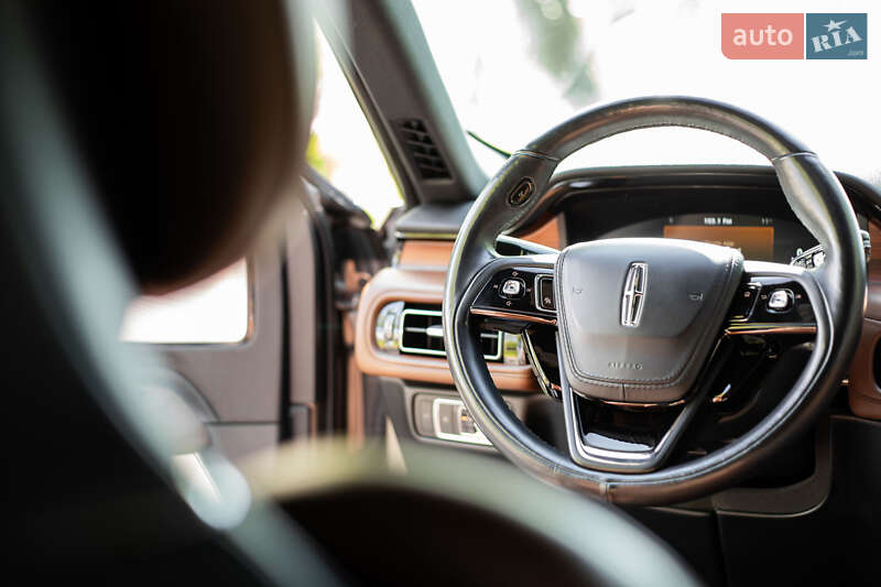 Позашляховик / Кросовер Lincoln Aviator 2020 в Києві