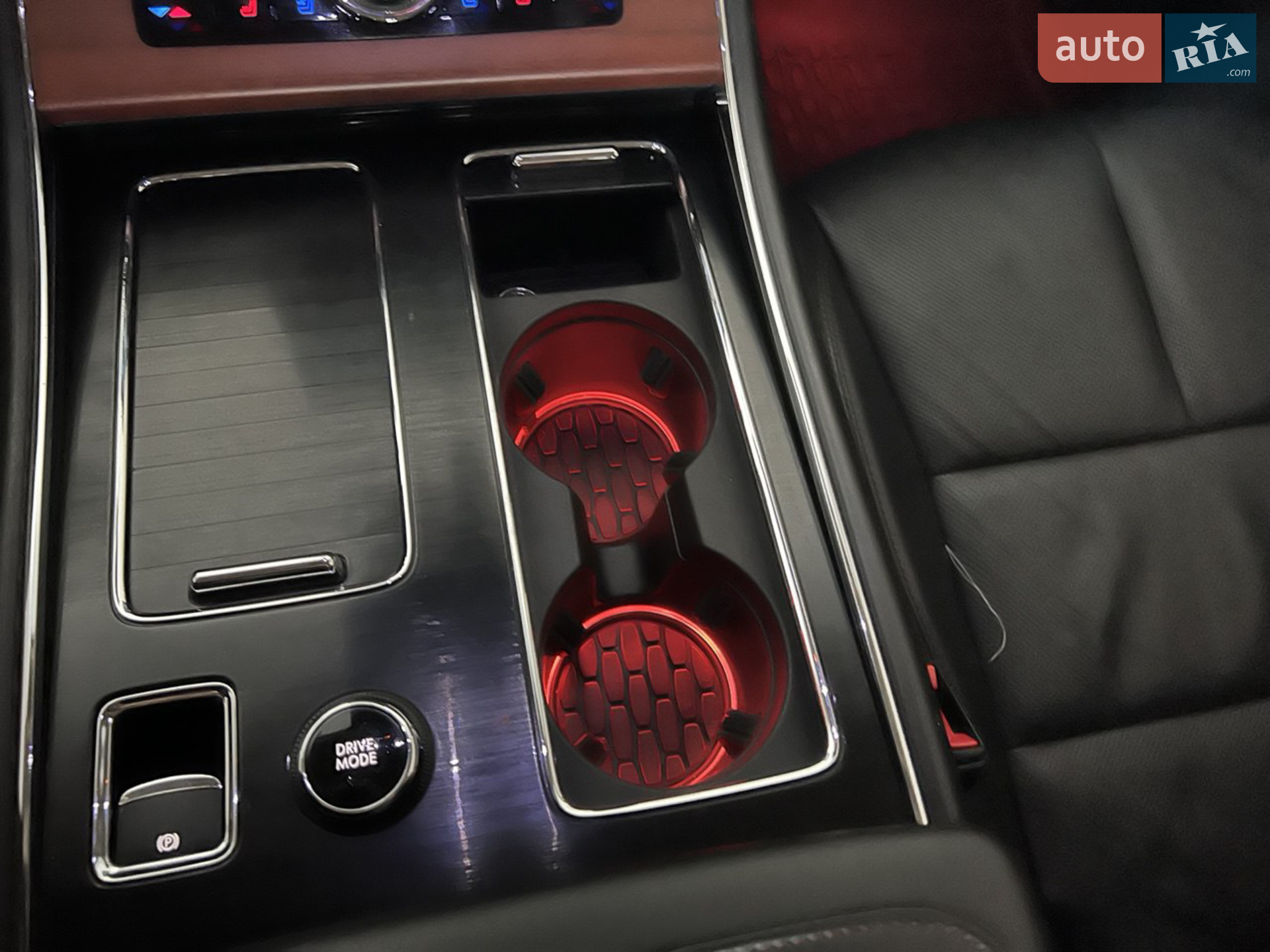 2021 Lincoln Aviator - мініатюра 31