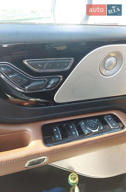Внедорожник / Кроссовер Lincoln Aviator 2020 в 