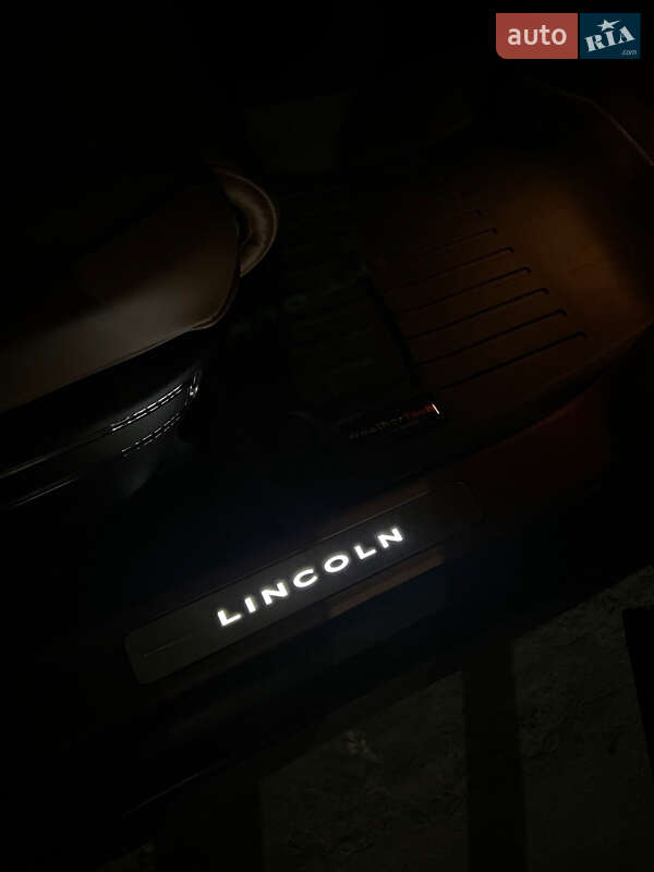 Внедорожник / Кроссовер Lincoln Aviator 2020 в Киеве