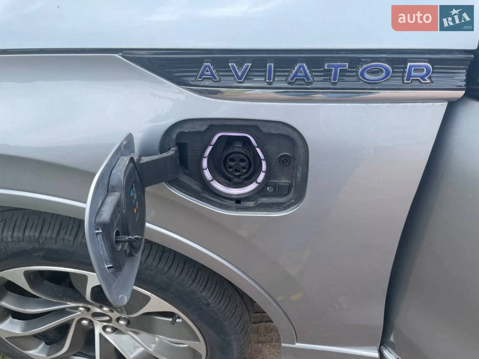 2021 Lincoln Aviator - мініатюра 7