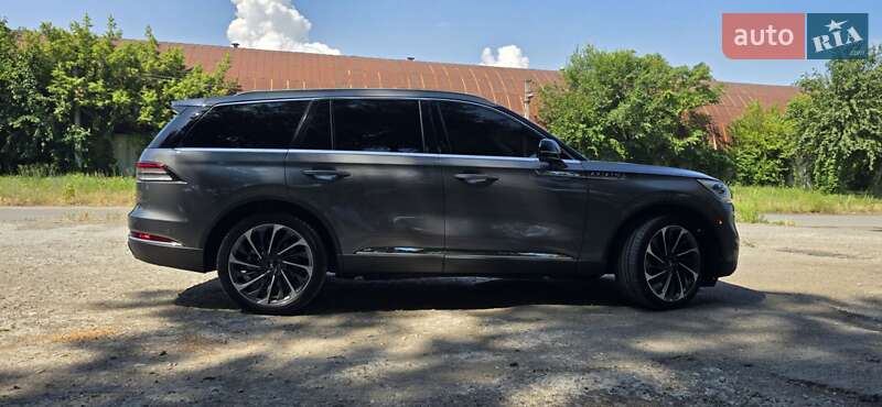 Внедорожник / Кроссовер Lincoln Aviator 2020 в Днепре