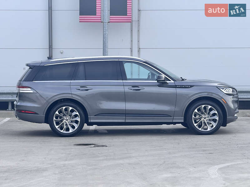 Внедорожник / Кроссовер Lincoln Aviator 2022 в Киеве