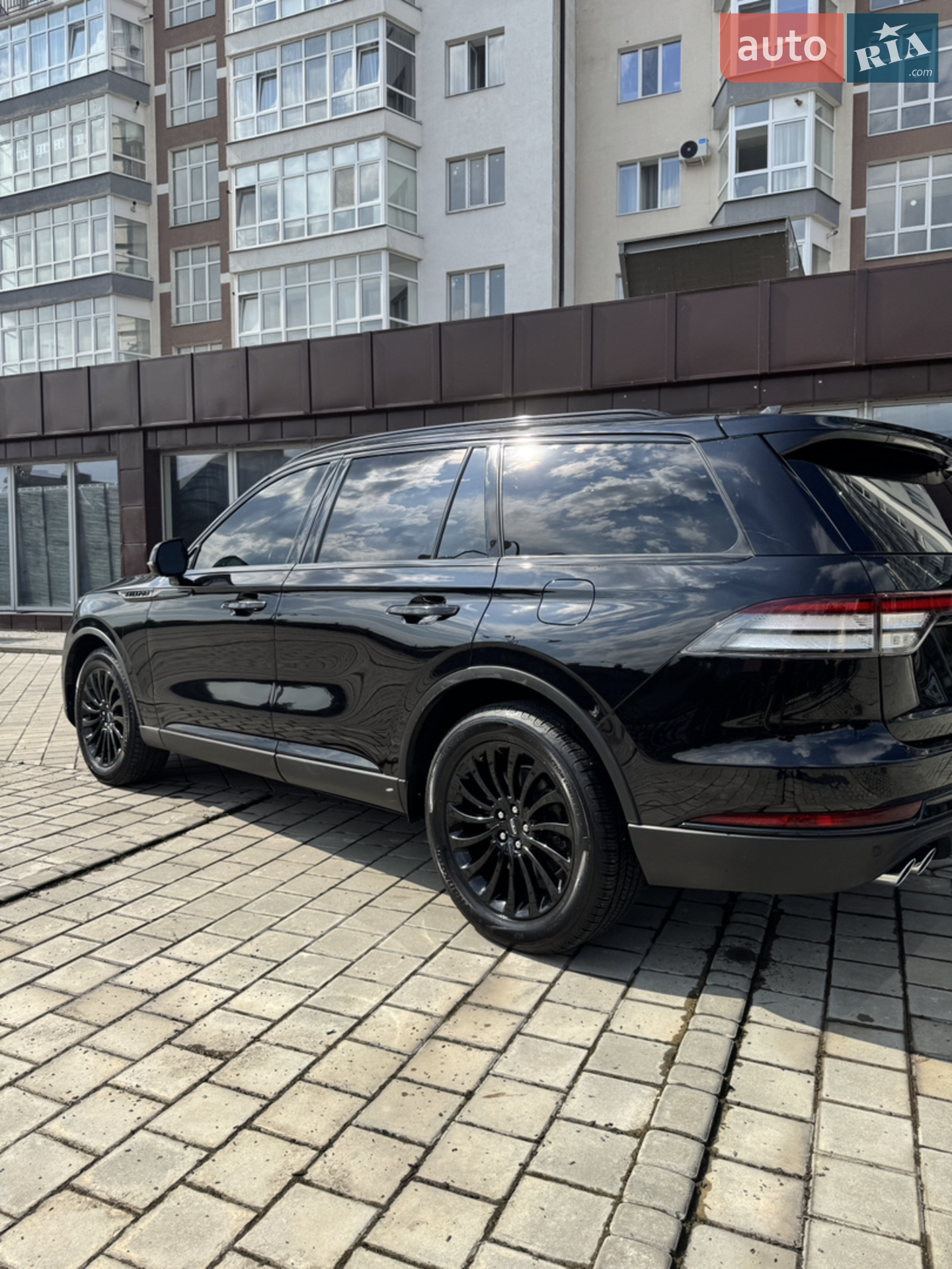 2020 Lincoln Aviator - мініатюра 24