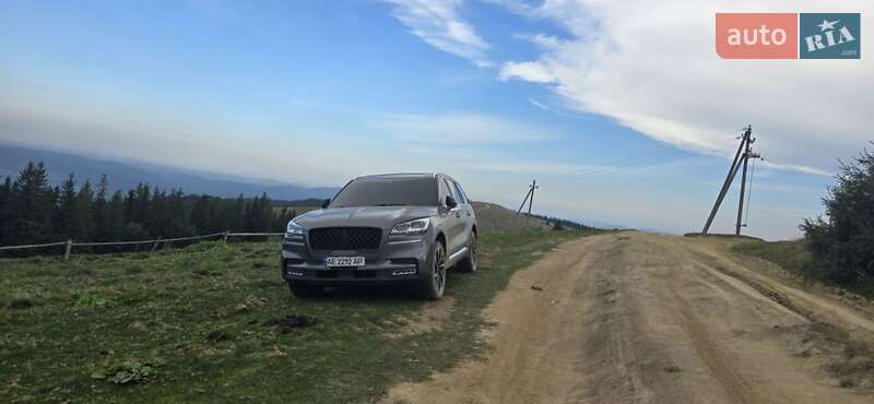 Внедорожник / Кроссовер Lincoln Aviator 2020 в Днепре