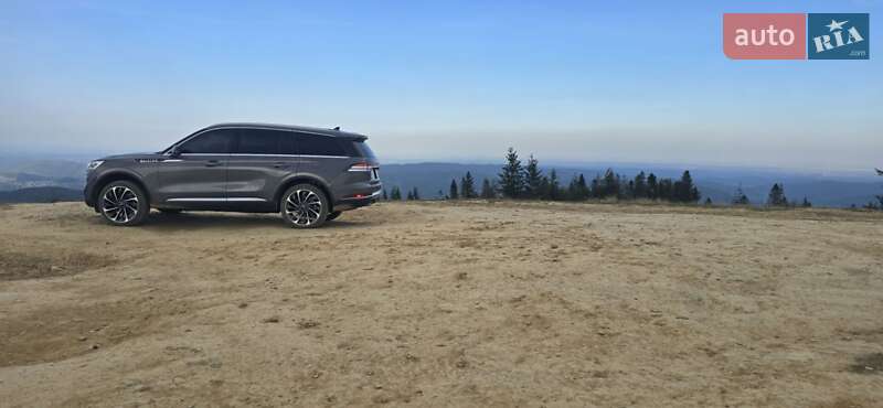 Внедорожник / Кроссовер Lincoln Aviator 2020 в Днепре