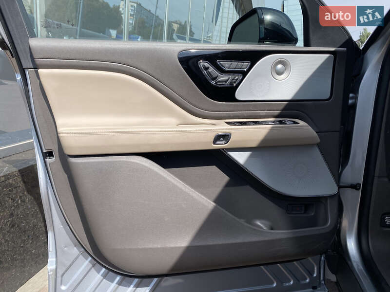 Позашляховик / Кросовер Lincoln Aviator 2019 в Києві