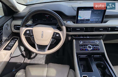 Внедорожник / Кроссовер Lincoln Aviator 2019 в 
