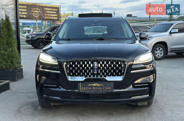 Внедорожник / Кроссовер Lincoln Aviator 2023 в 