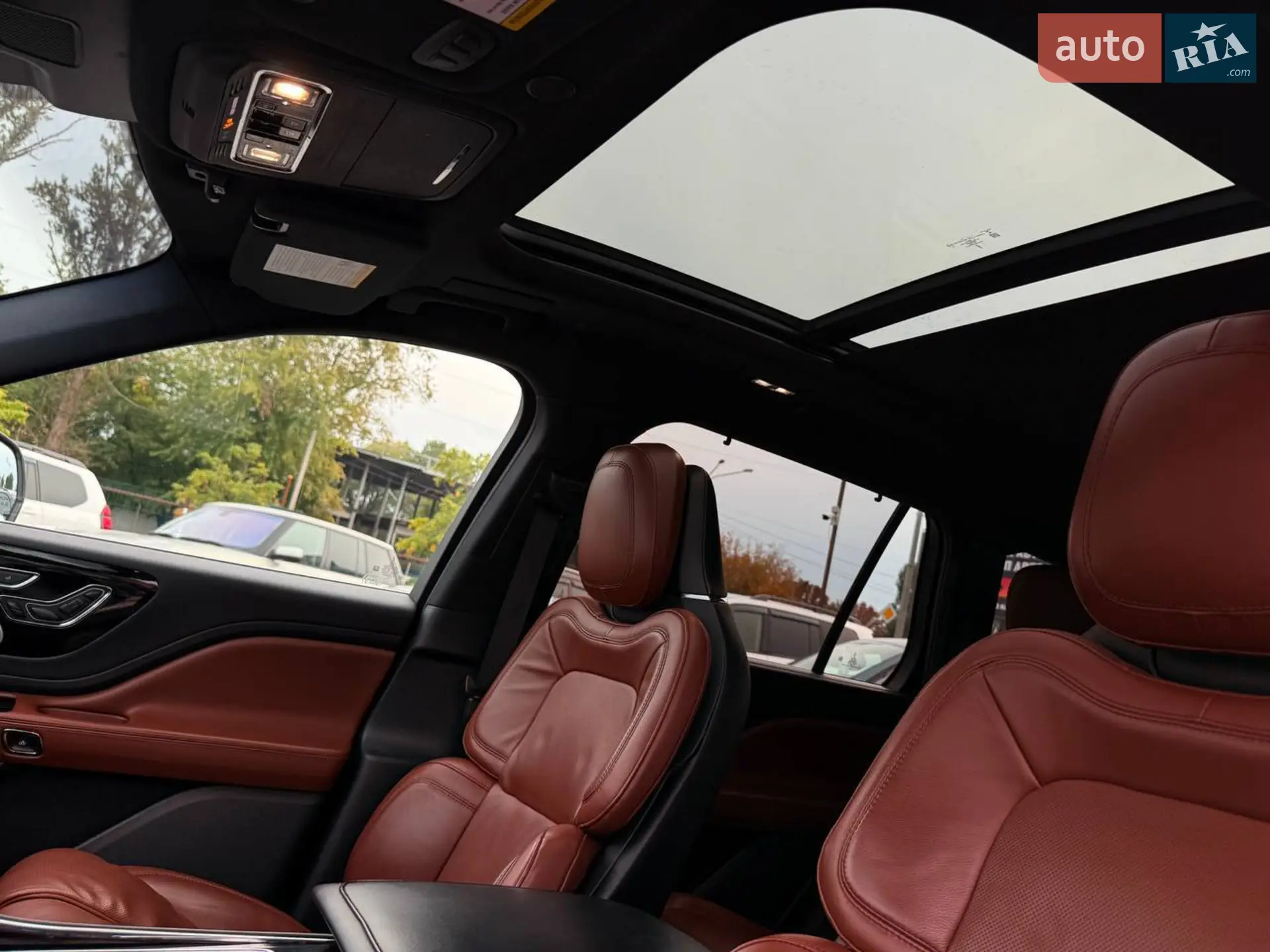 2021 Lincoln Aviator - мініатюра 19