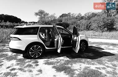 Внедорожник / Кроссовер Lincoln Aviator 2020 в 