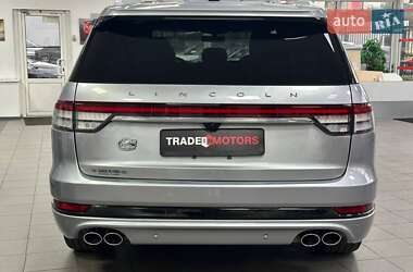 Внедорожник / Кроссовер Lincoln Aviator 2021 в 