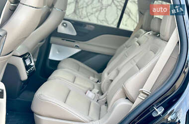 Внедорожник / Кроссовер Lincoln Aviator 2022 в 