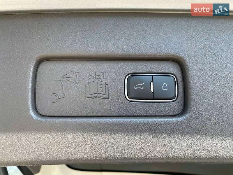 Внедорожник / Кроссовер Lincoln Aviator 2019 в Киеве фото 17 Внедорожник / Кроссовер Lincoln Aviator 2019 в Киеве